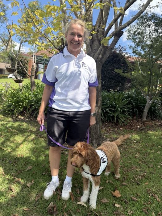 Fiona & Frankie, a PAWS volunteer team