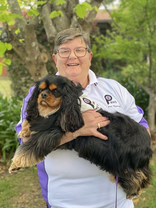 Robyn & Clark, a PAWS volunteer team